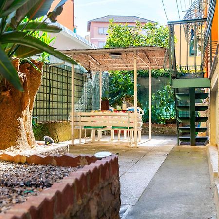 Maison D' Ofelia Кьявари Экстерьер фото