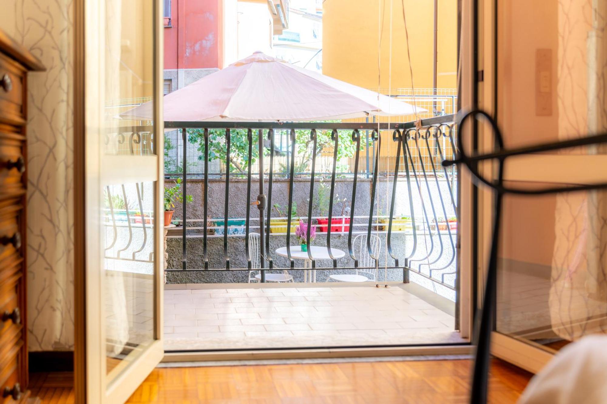 Maison D' Ofelia Кьявари Экстерьер фото